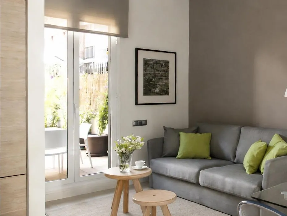 Eric Voekel Boutique Apartments - Gran Via Suites-1